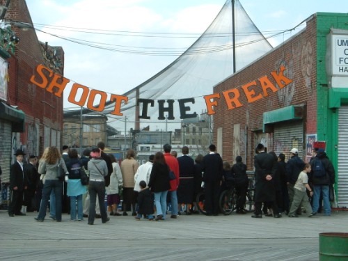 shoot the freaks