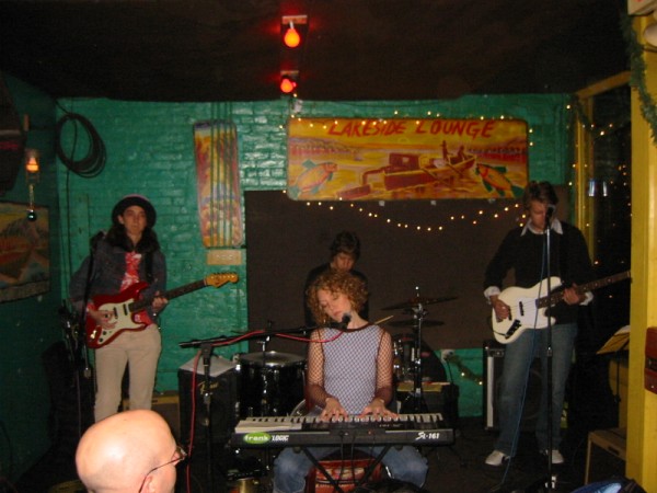 ari scott @ the lakeside lounge