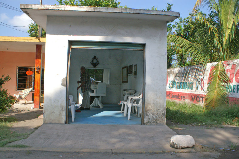 Leaving Chachalacas